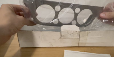 Silver airco decoration